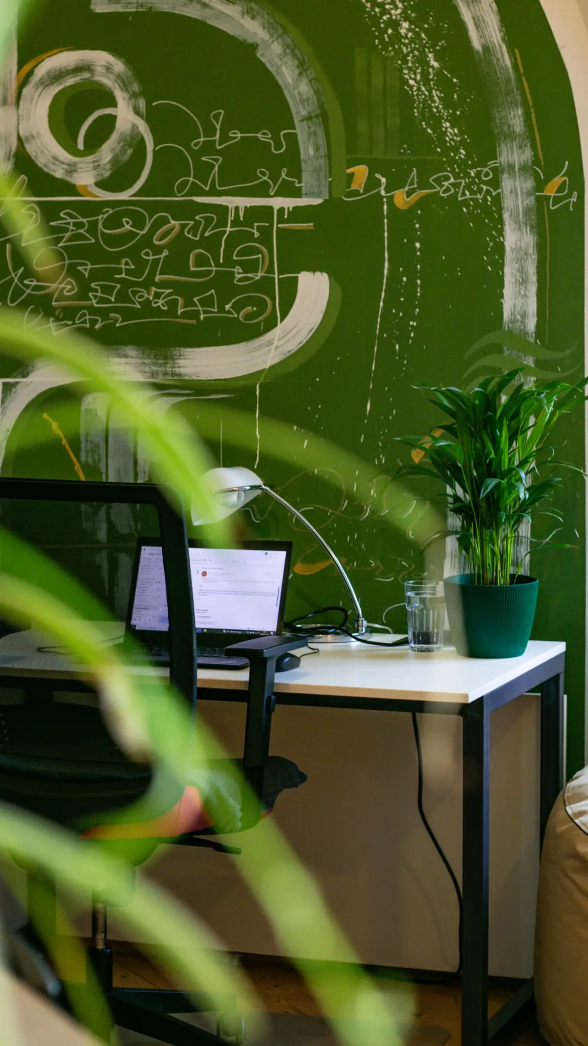 Otthonos munkakörnyezet vár coworking irodánkban